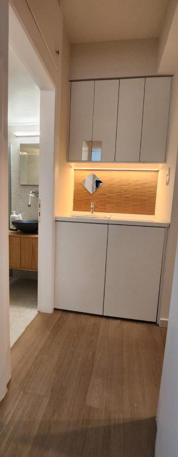 Zouberi Τwins Luxury Appartments Néa Mákri Exterior foto